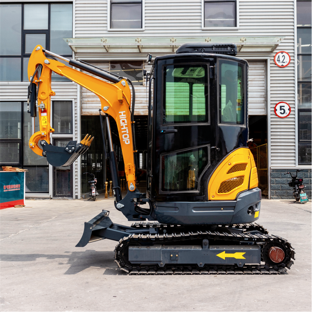 HT25小型挖掘機，2.5噸挖掘機